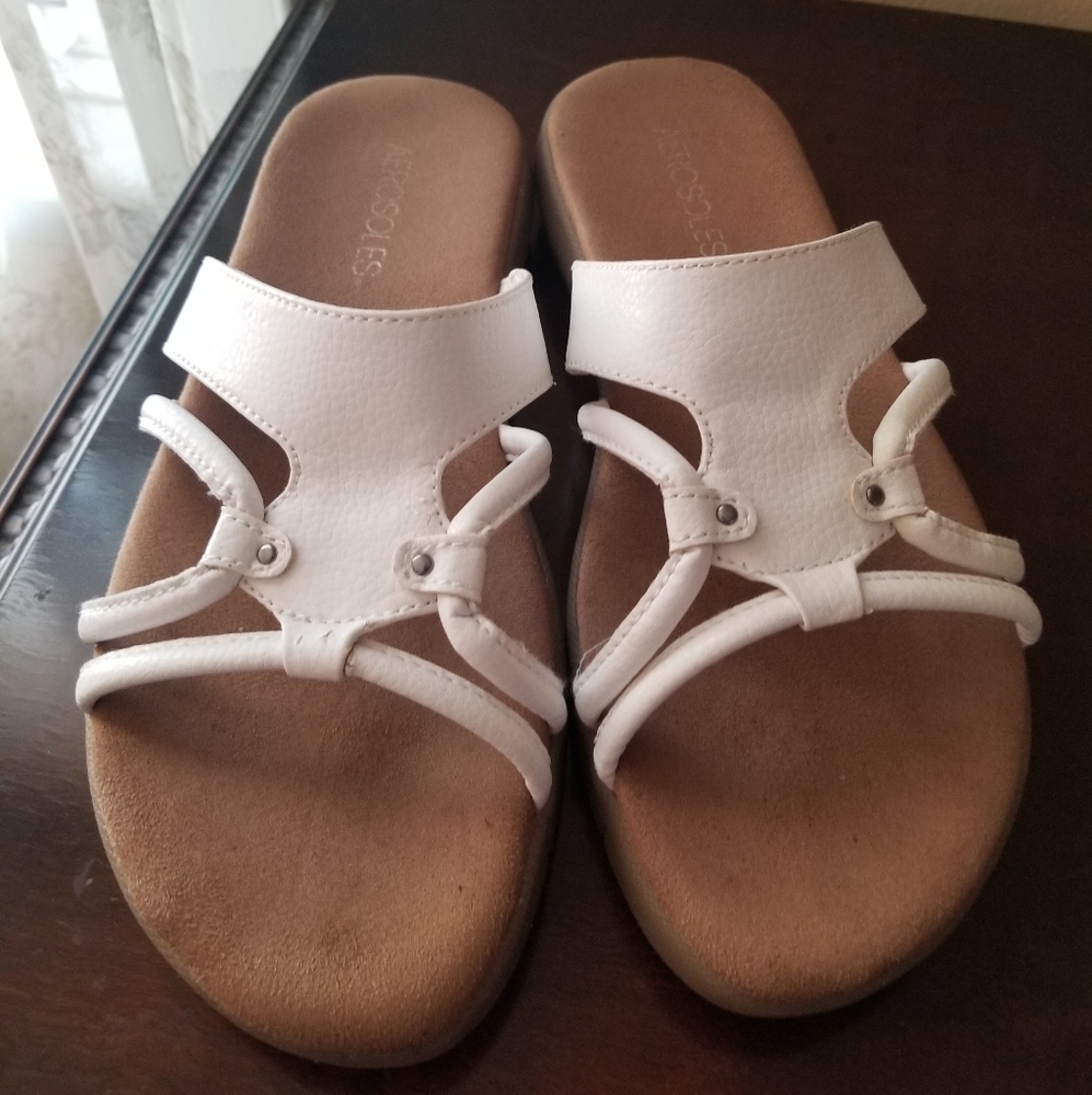 Aerosoles Women's White Sandals - Picture 3 of 10